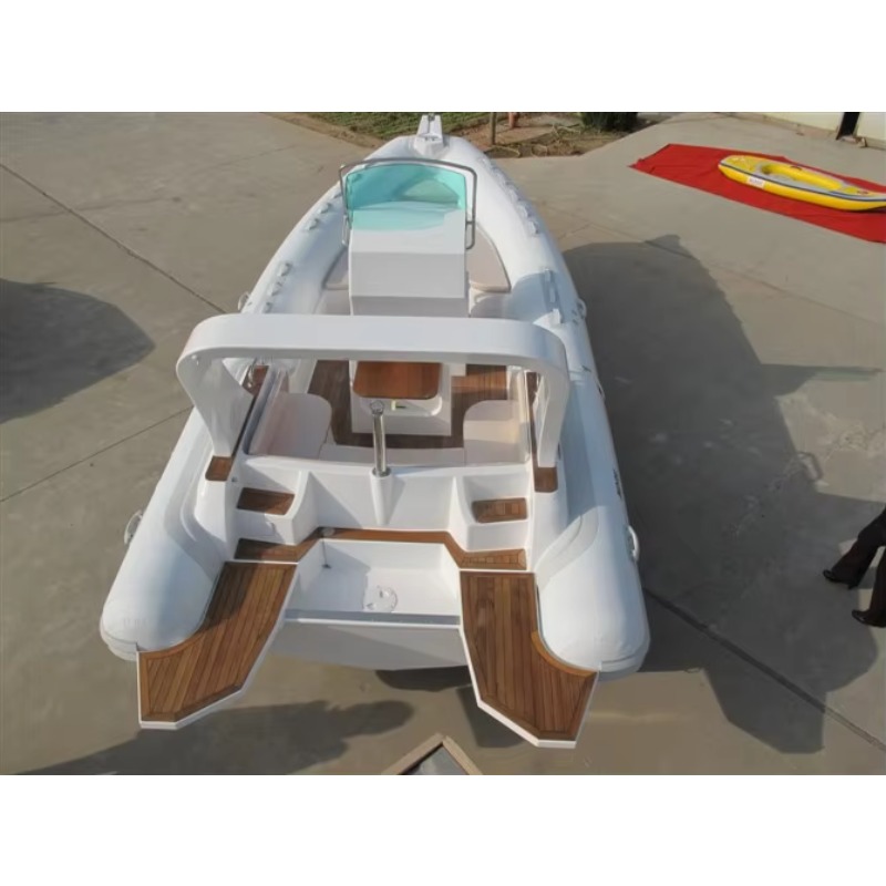 7m High Speed RIB Inflatable R - đánh giá và giá Outdoor Adventure Hull