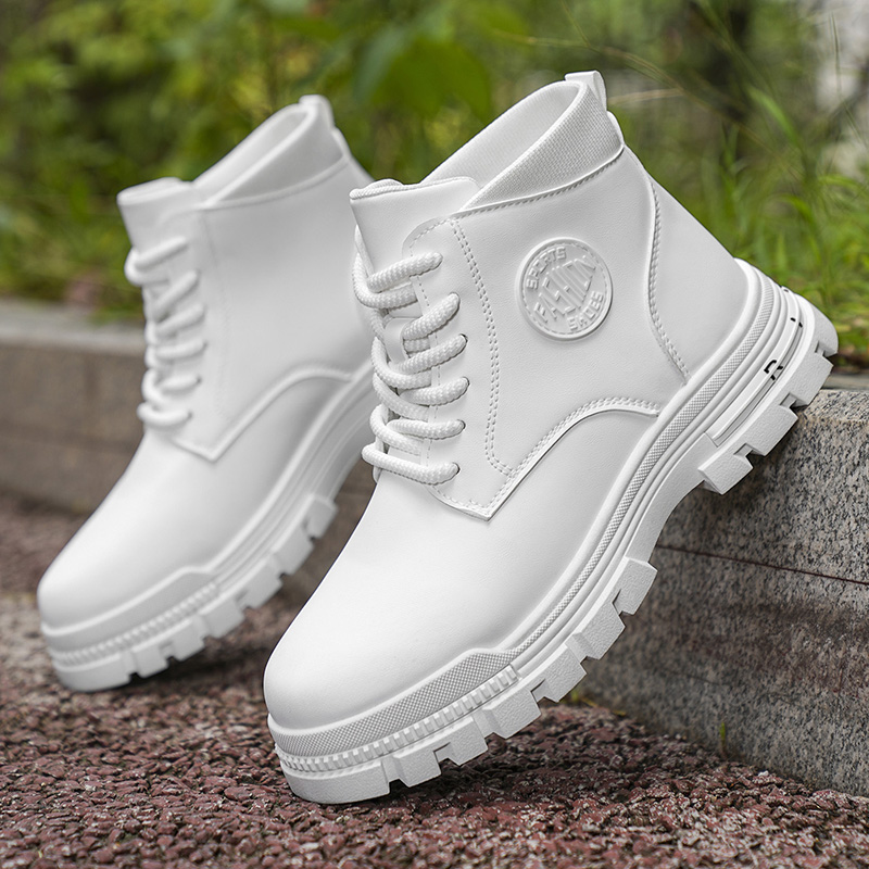 Men Solid White Leather  Comba - đánh giá và giá Outdoor Adventure Shoes