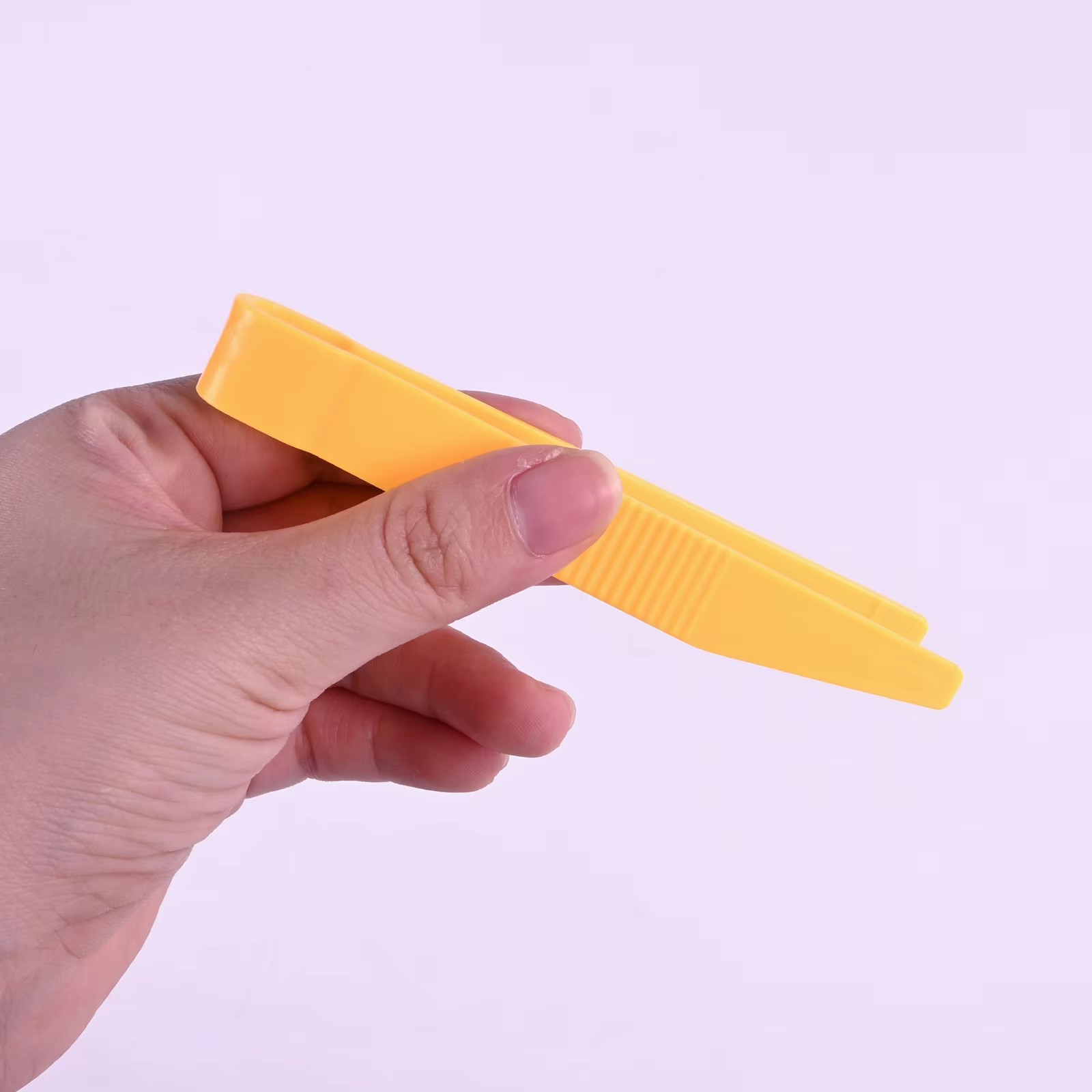 Adventure Insect Capsule Clip  - đánh giá và giá Outdoor Adventure Travel